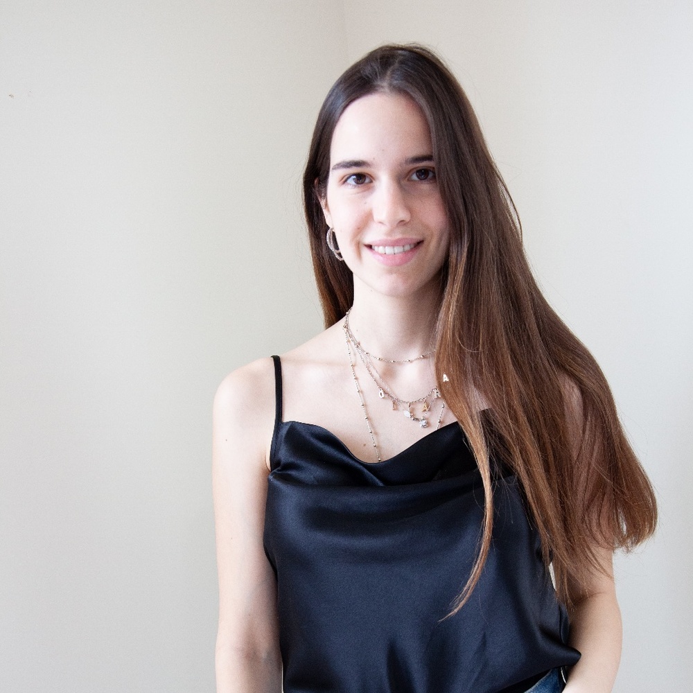 Meet your Posher, Dilara